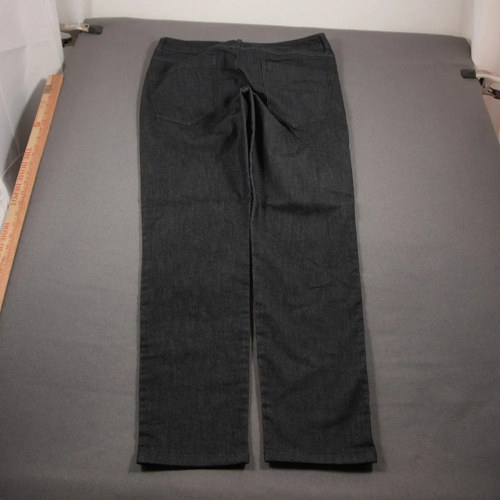 BYLT Everyday 2.0 Performance Stretch Indigo Men Pants Jeans 33x30 Travel Tech